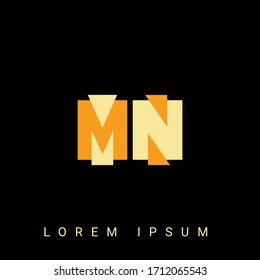 Moderno y creativo logo MN, NM, M, N. Diseños de logotipo inicial con fondo negro.