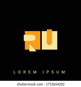 Moderna forma creativa RU, UR, R, logo U. Diseños de logotipo inicial con fondo negro.
