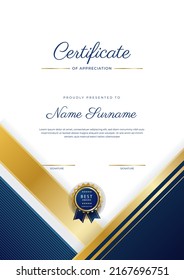 Moderna y elegante plantilla de certificado de logro en azul y oro con insignia de oro y borde. Diseñado para diplomas, premios, negocios, universidades, escuelas y empresas. diseño de certificado de retrato