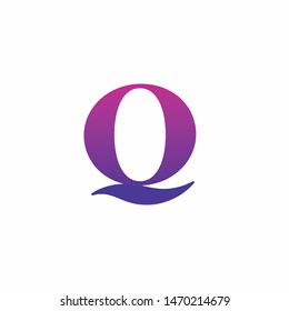 Modern Letter Q Logo Design. Elegant monogram Q Logo