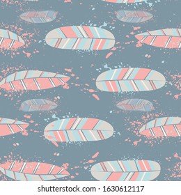 Modern line art pattern with colorful feathers. Abstract feathers seamless fashion print. Decorative wallpaper template. Beautiful flat collection with colorful vector. Fabric texture. 