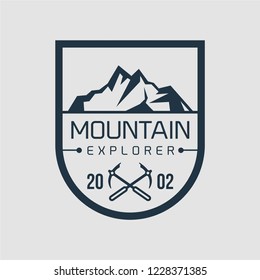 Modern mountain logo concept