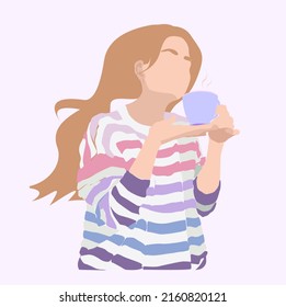 Mujeres con un puentecito rayado morado con el pelo largo disfrutando de su tiempo sosteniendo una taza de café caliente. Ilustración vectorial aislada en fondo de color pastel.