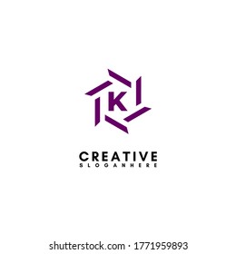 concepto de diseño de logotipo K geométrico en color púrpura moderno