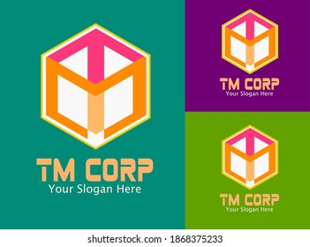 Concepto moderno y sencillo de diseño de logotipo TM aislado en diferentes colores de fondo.