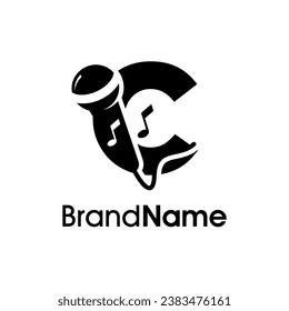 Diseño de logotipo moderno, elegante y de caché visual, C inicial se combina con micrófono e icono de música. El logotipo, bueno para la música y el logotipo relacionados con la empresa, puede funcionar también en pequeñas dimensiones.