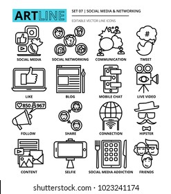 Modern thin line design vector illustration, icons set of social media and networking concepts, for graphic and web design