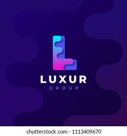 Modern trendy gradient geometric letter L logo design template. Business technology and digital abstract connection vector logo.