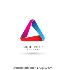 Logotipo de Triángulo Moderno. Plantilla de vectores de símbolos e iconos.