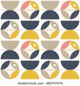Modernes, abstraktes, nahtloses geometrisches Muster mit Semikeln und Kreisen im Retro-skandinavischen Stil.Pastellfarben Formen mit abgenutzter Textur auf weißem Hintergrund.