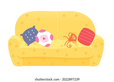 Moderno sofá amarillo o elemento de fondo de diseño interior de sofá. Mobiliario casero con almohadas y juguete de lujo de mono. Espacio acogedor vacío para la ilustración vectorial de descanso y recreación.