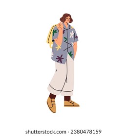 Joven moderno vestido con estilo. Un hombre apuesto y de moda, vestido de verano, ropa informal, camisa y pantalones, posando con una mochila. Ilustración vectorial plana aislada en fondo blanco