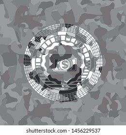 money icon inside grey camouflage texture