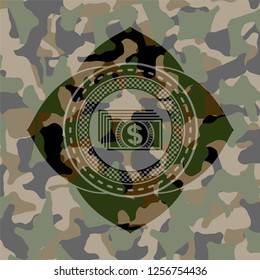 money icon on camo pattern
