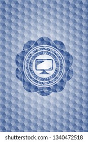 monitor icon inside blue badge with geometric background.