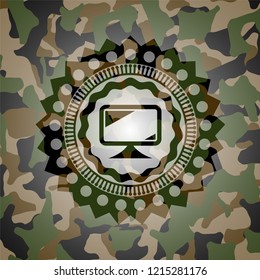 monitor icon on camo pattern