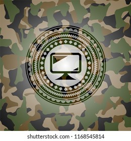 monitor icon on camo texture