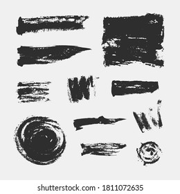 Monochrome abstrakte Vektorgrunge-Texturen. Set von handgezeichneten Pinselstrichen und -flecken.