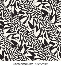 Monochrome Distorted Geometric Striped Pattern
