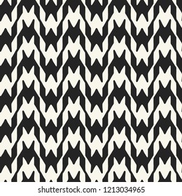 Monochrome Houndstooth Motif. Seamless Pattern.
