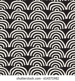 Monochrome minimalistic seamless pattern with arcs. Simple hand drawn texture. Vector background with rounded inky lines 