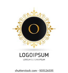 Monogram design elements, graceful template. Elegant line art logo design. Letter emblem O. Retro Vintage Insignia or Logotype. Business sign, identity, label, badge, Cafe, Hotel. Vector illustration