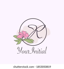 Monograma Letra femenina inicial R Concepto de logotipo Naturaleza Círculo Diseño de vectores de flor