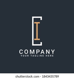 letras del logotipo de monograma CI o IC en oro y blanco
