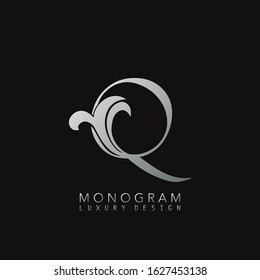 Monogram Luxury Initial Letter Q Logo Icon, simple luxuries business vector design concept.