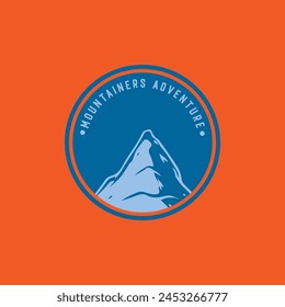 Mountain Adventure Abzeichen Logo Vektorgrafik Grafik der Illustration