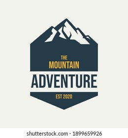 Plantillas de diseño de logotipo de Mountain Adventure