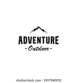 diseño vectorial del logo de la aventura de montaña. para plantillas de logotipo