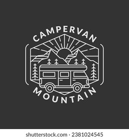ilustración vectorial de placa de montaña y campervan. monolina matutina de montaña y campervan o estilo de arte de línea. el diseño puede ser para camisetas, autoadhesivos y necesidades de impresión