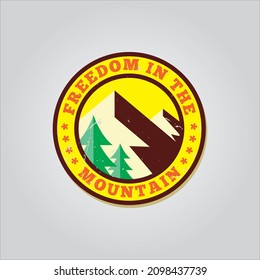 logotipo de expedición de montaña y logotipo del explorador de montaña