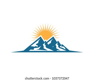 Mountain icon  Logo Template Vector illustration design
