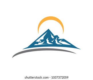 Mountain icon  Logo Template Vector illustration design