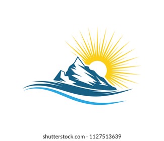 Mountain icon Logo Template Vector illustration design