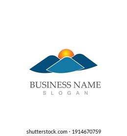 Mountain icon Logo Template Vector illustration design