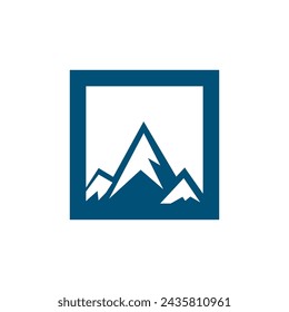 Mountain icon Logo Template Vector illustration design