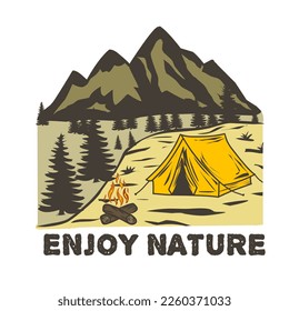 Ilustración de montaña. diseño adecuado para tu camiseta, pegatina, etc. Camping bajo las montañas. ¡Disfruten de la Naturaleza!