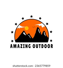 Plantilla de diseño del logotipo de montaña. Etiqueta de amante de la aventura