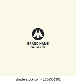 Inspiración de plantilla de diseño de logotipos de montaña, letra M
