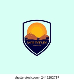 Logo de la montaña Ilustración Vector gráfico de Plantilla 