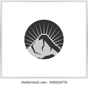 Mountain logo. modern mountain for logos. mountain logo flat style isolated