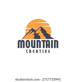 Un concepto de amanecer o atardecer con el logotipo de la montaña 