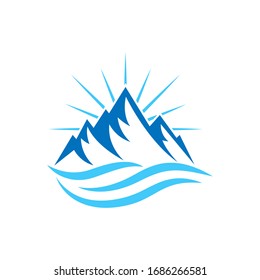 Ilustración vectorial del logotipo de montaña. Diseño de placa de montaña vectorial diseño. Diseño del logo de las Montañas de moda, plantilla de ilustración vectorial para Aventura al Aire Libre.