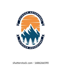 Vektorillustration mit Mountain Logo. Design der Vektorillustration für Gebirgsabzeichen Trendy Mountains Logo Design Vektorillustration Illustration Vorlage für Outdoor Adventure.