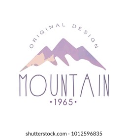 Diseño original de montaña estd logo de 1965, turismo, caminatas y aventuras al aire libre emblema, emblema de la insignia de la naturaleza retro vectorial Ilustración