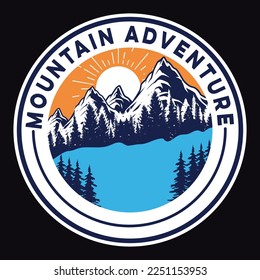 Montaña, Al Aire Libre, Parche De Aventura Parche De Afiche Etiqueta Vector Ilustración Pegatina De Insignia Retro Vintage Y Diseño De Camisetas