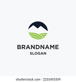 ilustración vectorial de diseño de logotipo de pico de montaña